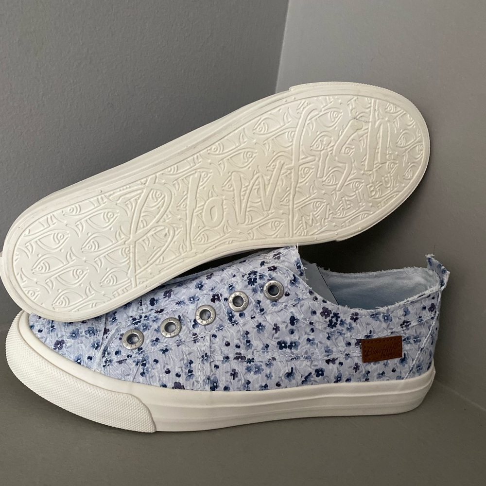 Blowfish Sneakers - Blue Floral - Picture 7 of 7